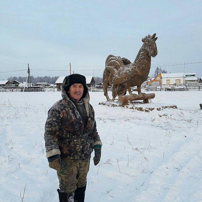 В Якутии символ года снова вылепили из навоза - фото 3