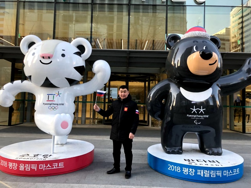 Организатор акции «Герб и флаг России» выехал в Южную Корею поддержать российских спортсменов