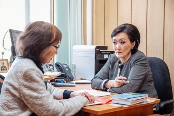 В Окружной администрации Якутска ведется еженедельный прием граждан