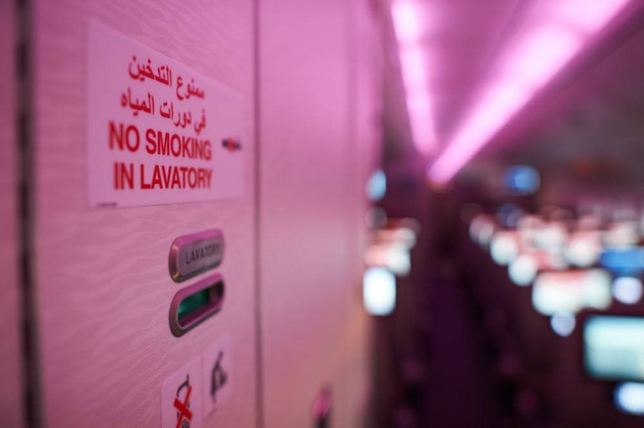 За «сильное желание покурить» в самолете оштрафовали жителя Тикси