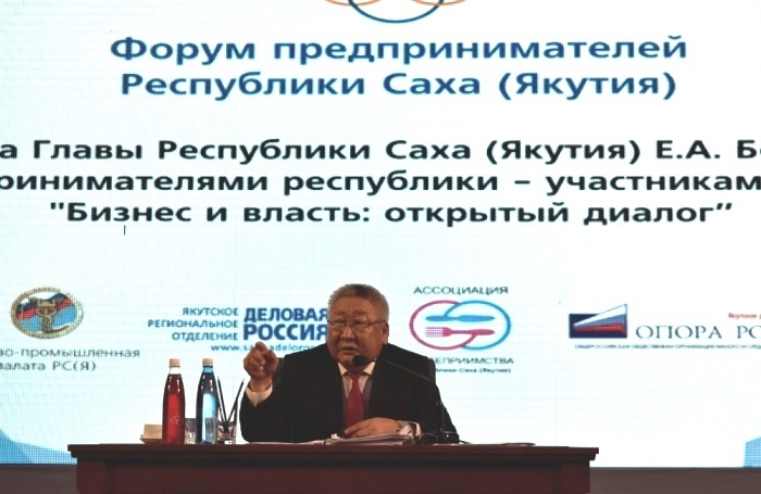 Егор Борисов увильнул от ответа по газовым тарифам