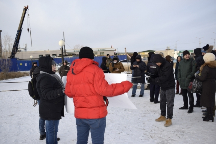 Зубы на месте: в Якутске прошел пикет против произвола полиции