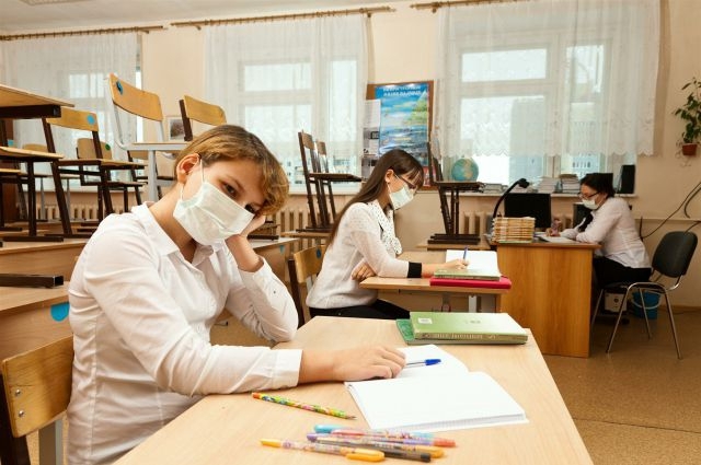 В школах Якутска объявили карантин из-за "свиного гриппа"