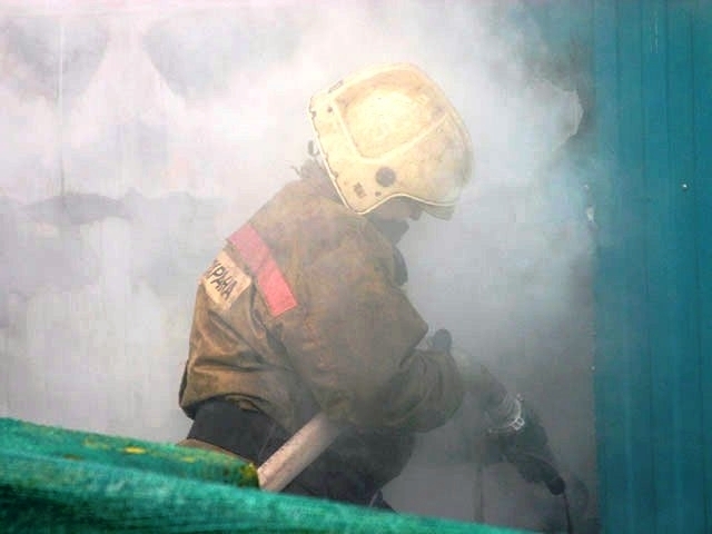 Пожарные ликвидировали пожар в Майе