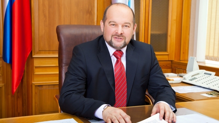 Архангельский губернатор назвал журналистов обслугой и "присосками к бюджетам"