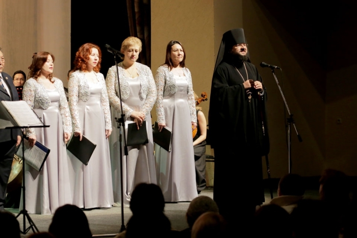 Филармония и Епархия Якутии собрали полный зал на концерте в Рождество
