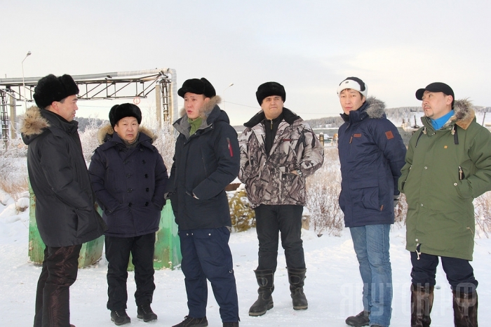 Айсен Николаев проверил санитарное состояние территорий Автодорожного и Сайсарского округов