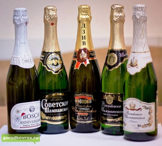 «Ъ»: Минимальная цена за бутылку шампанского может составить 164 рубля