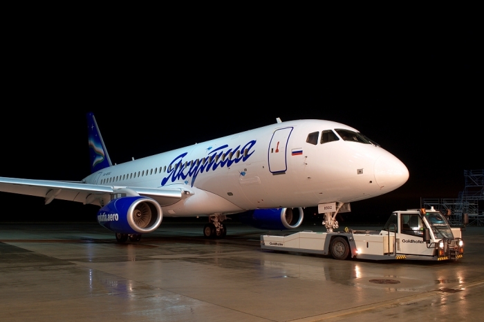 Самолет авиакомпании "Якутия" застрял в израильском аэропорту