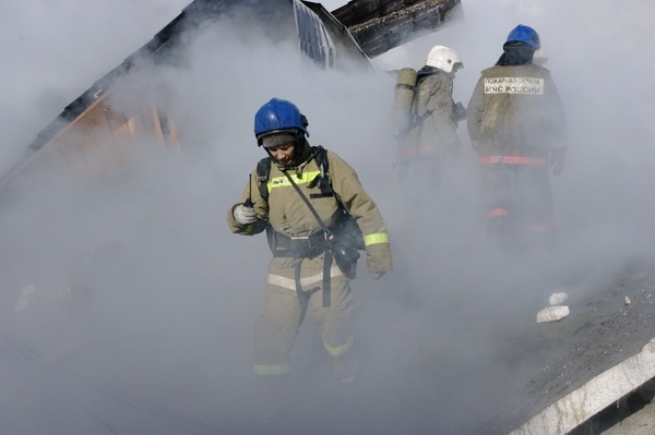 Пожарные ликвидировали пожар на улице Кузьмина, пострадавших нет