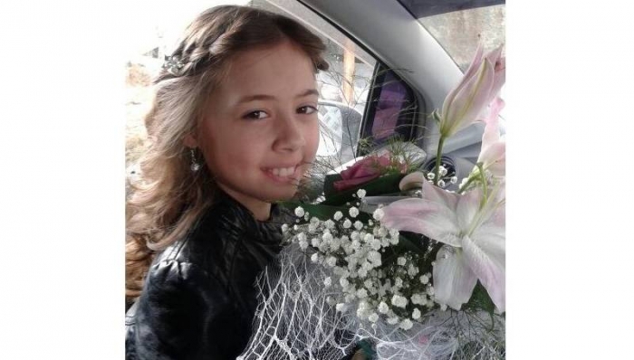 "Они не знают, что умрут": 11 летняя девочка из Якутска написала стихи о крушении А321