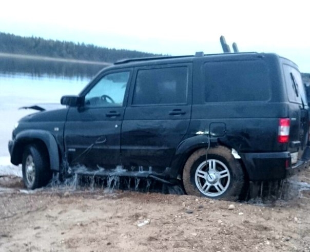Деньги, патроны и ножи обнаружены в машине погибшего сына депутата Уарова