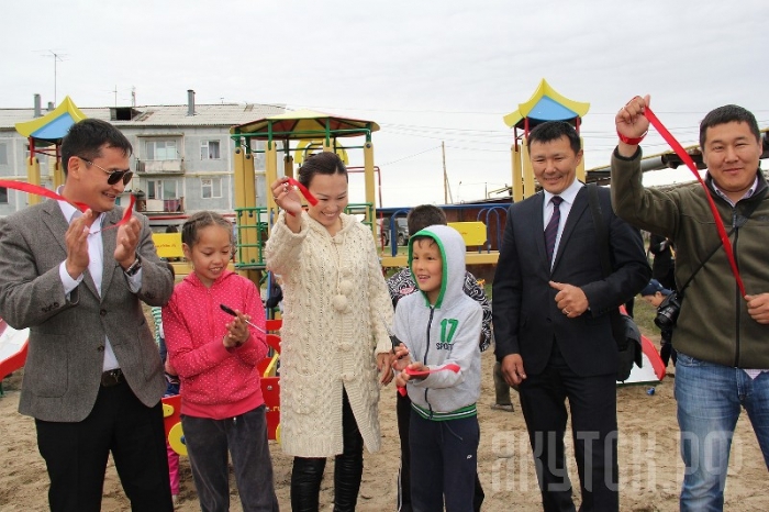 В Хатассах благодаря Народному бюджету появилась новая детская площадка
