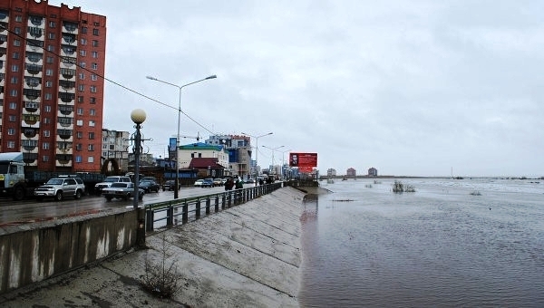 Уровень воды у Якутска потихоньку начинает снижаться