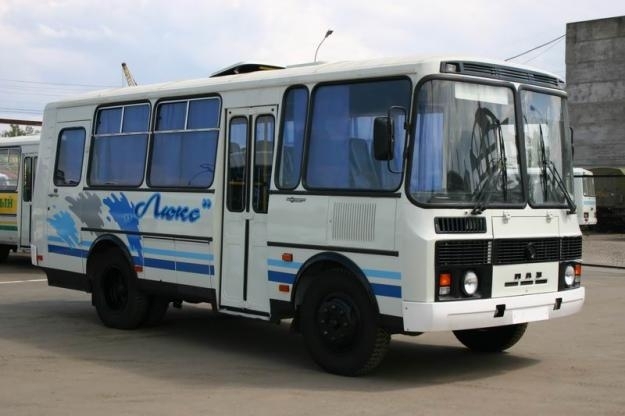 В Мирнинском районе частное автобусное предприятие лишилось транспорта из-за долгов