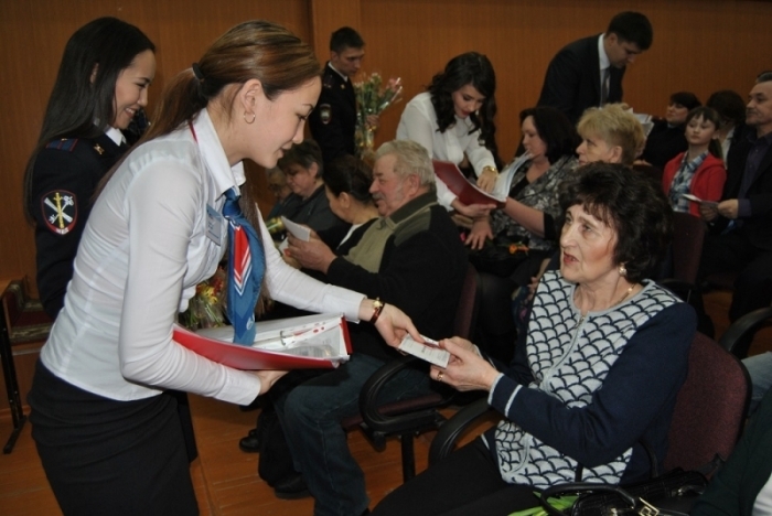 МВД Якутии  встретилось с вдовами погибших сотрудников