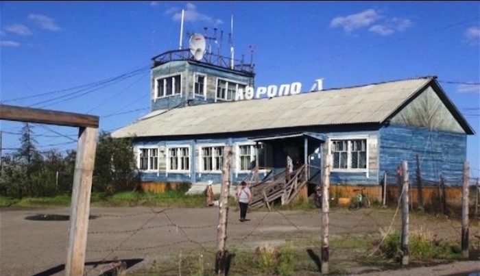 Чуть не сняли с рейса - в Среднеколымске провели акцию "Аэропристав"