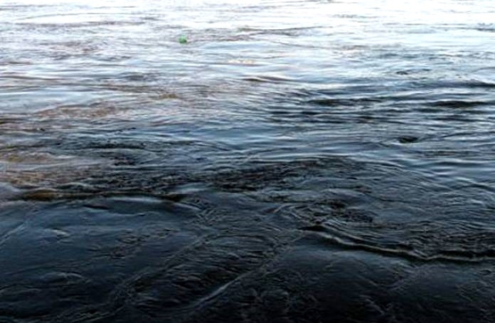 В Якутии на реке Лена за выходные утонули два человека