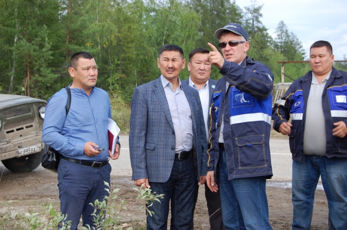 Министр ЖКХ Якутии проинспектировал восстановительные работы на линии «Табага-Чурапча»