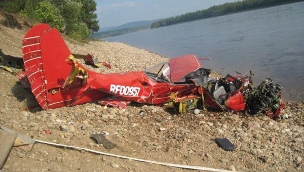 Показательный полет в Якутии: Як-52 не вышел из мертвой петли