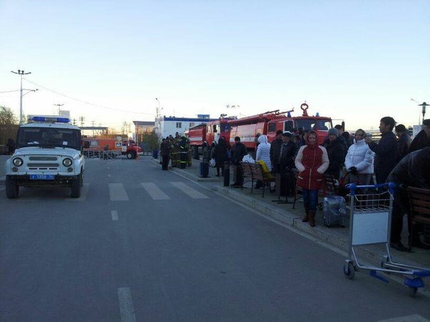 Аэропорт «Якутск» эвакуировали из-за муляжа гранаты