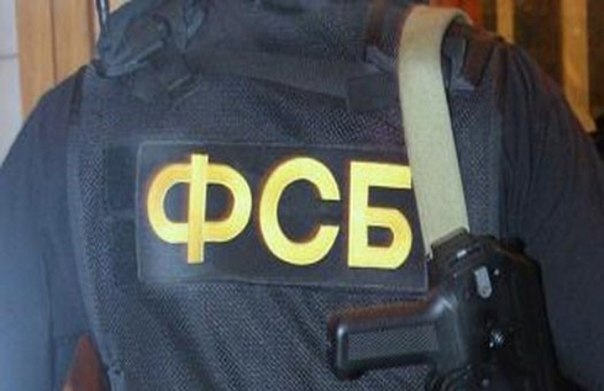 ФСБ устроило маски-шоу минздраву