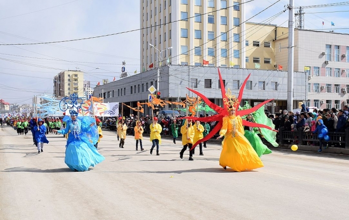Весна, Труд, Май – Первомайская демонстрация в Якутске