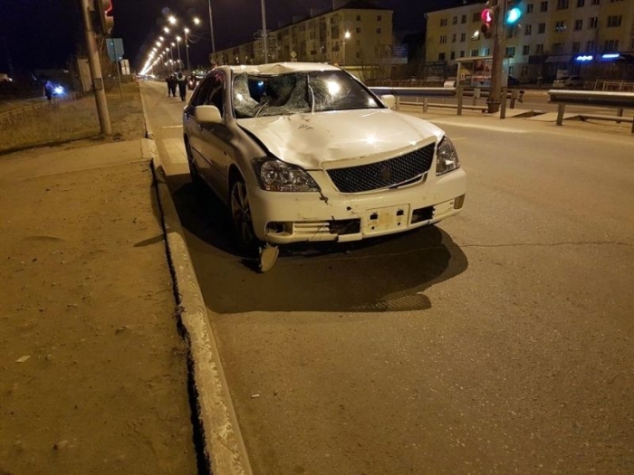 Автомобиль сбивший человека в Якутске оставил тормозной путь протяженностью 100 метров