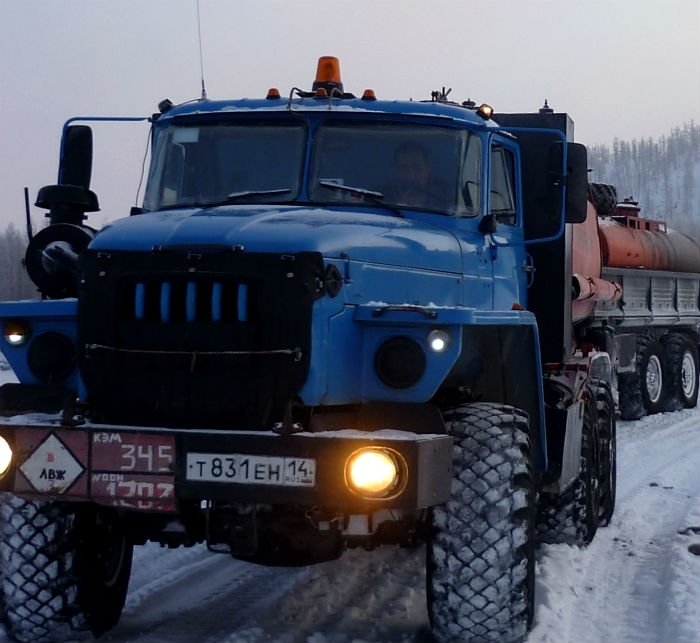 Ситуация на дороге Усть-Куйга — Депутатский остается сложной