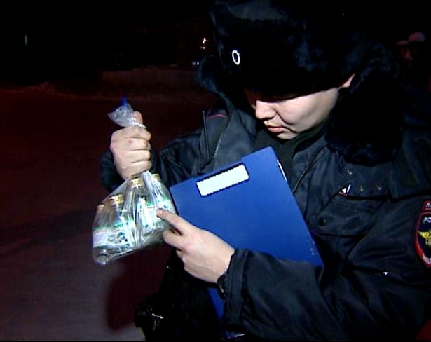 Полиция Якутска изъяла более 20 литров «Боярышника» и «Вита Септ»