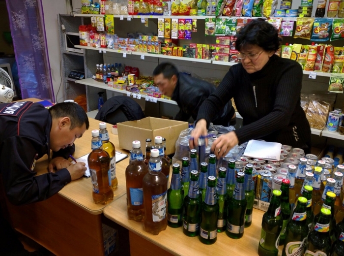 Очередной магазин уличили в незаконной торговле алкоголем в Якутске