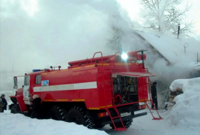 Пожарные ликвидировали возгорания в двух населенных пунктах Алданского района