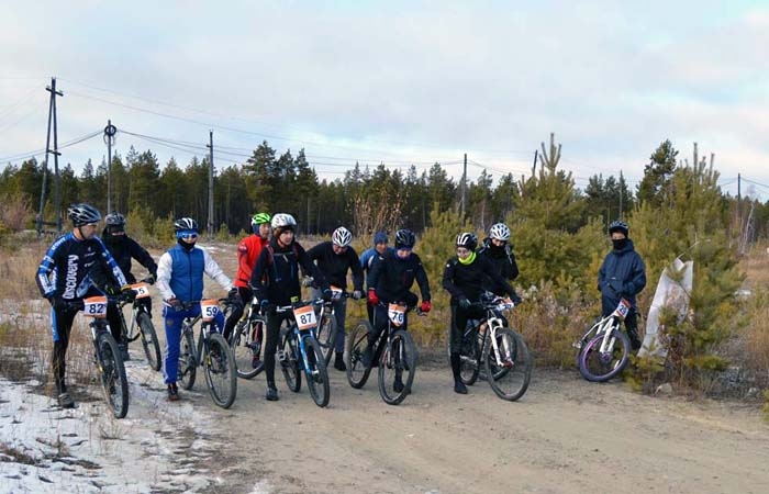 В Якутске прошел осенний чемпионат республики по велогонкам по пересеченной местности