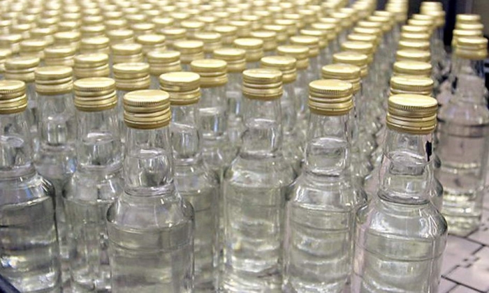 Предпринимательница хранила 23 тысячи бутылок немаркированной водки