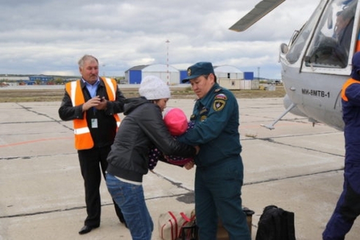 Спасение пассажиров с теплохода «Степан Аржаков» успешно завершено