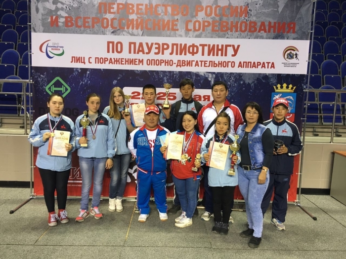 Сборная Якутии завоевала бронзу Всероссийских соревнований по пауэрлифтингу
