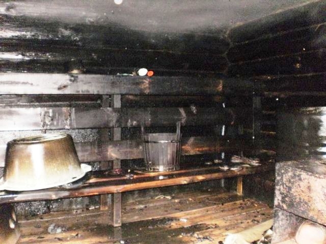 Неправильная эксплуатация отопительной печи привела к пожару в Алдане
