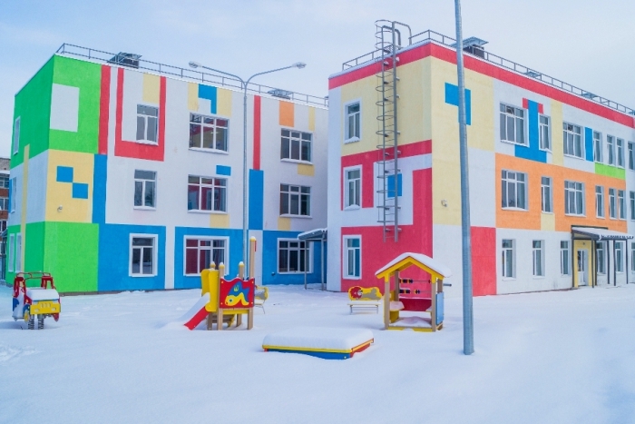 В Якутске началась работа по строительству 12 социальных объектов