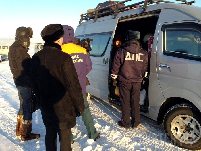 В администрации Якутска решили, что люди поняли: на лед ходить опасно