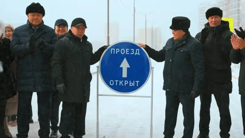 Мэр Якутска открыл движение по обновлённой улице Ефимова