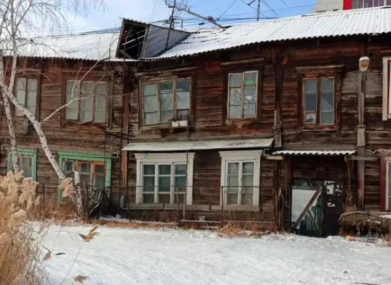 «Обещали выплату до ноября, в итоге — без вещей и дома»: в Якутске массово откладывают исполнение судебных решений по переселенцам и инвалидам