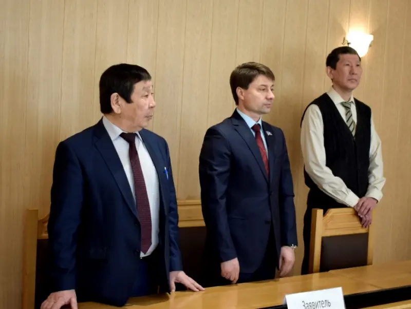 Владимир Федоров отстоял права таттинских педагогов в Конституционном суде Якутии