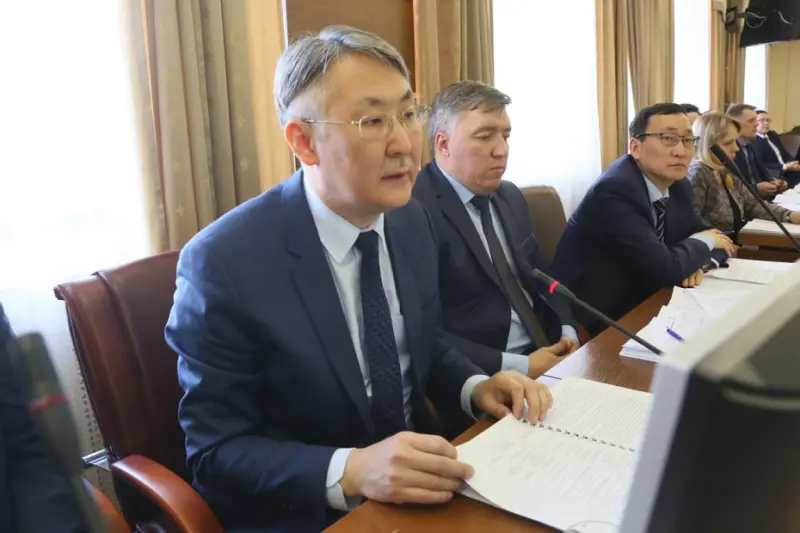 В парламентском комитете одобрили кандидатуру Михаила Осипова на пост зампреда правительства Якутии