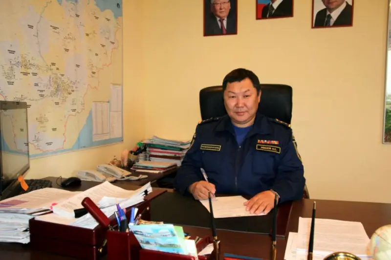Проверка установила: Якутские пожарные работают сверх нормы и плохо снабжены средствами защиты