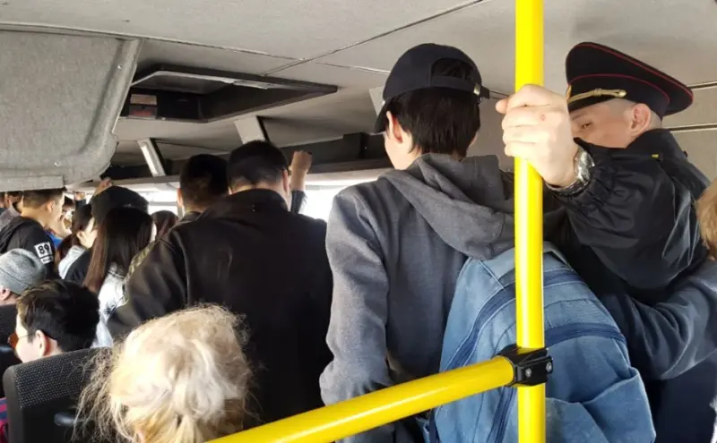В Якутске задержали около 70 участников протестной акции (видео)