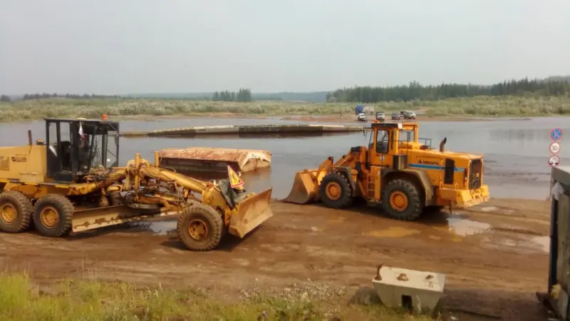 Движение на переправе автодороги А-331 «Вилюй» приостановлено