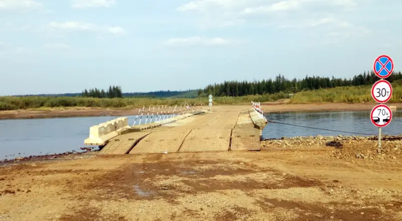 Движение на понтонной переправе автодороги А-331 «Вилюй» в Якутии временно закрыто
