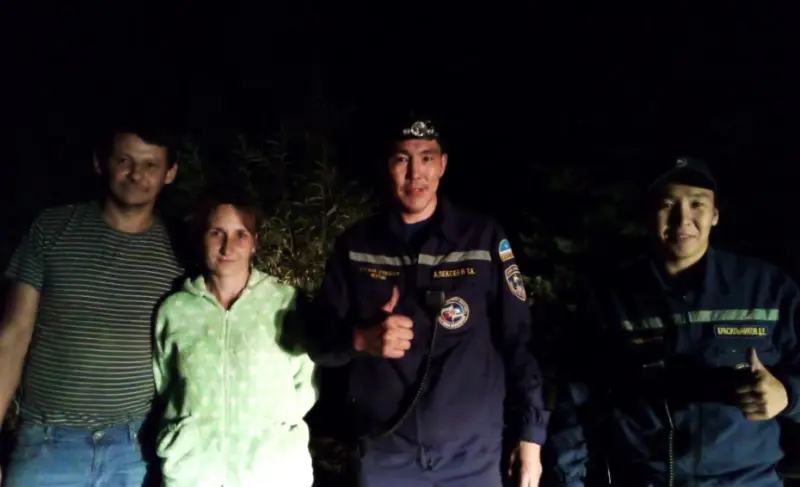 Спасатели Якутии оперативно нашли женщину в лесу