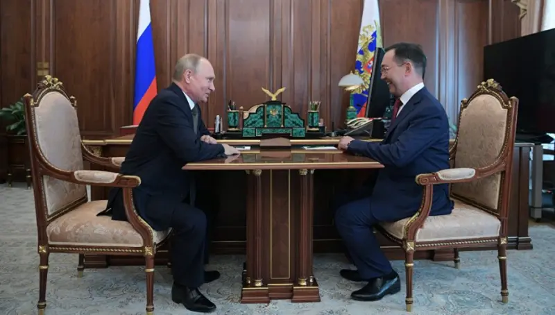 Владимир Путин одобрил предложение Айсена Николаева использовать под школы не профильные здания