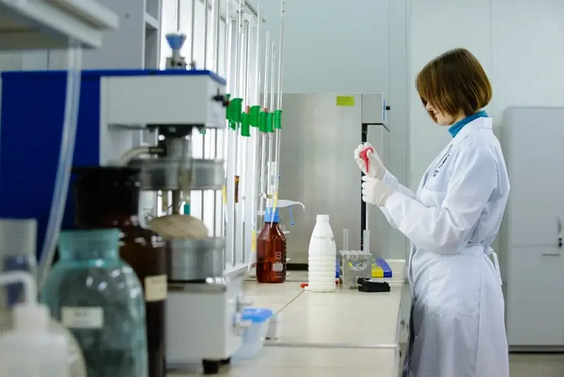 Небезопасная молочная продукция выявлена в шести социальных учреждениях Якутии